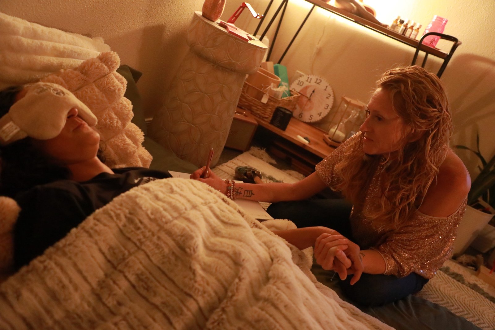 Quiet journaling and integration practice after a ketamine-assisted therapy session at The Wild Within in Mesa, AZ